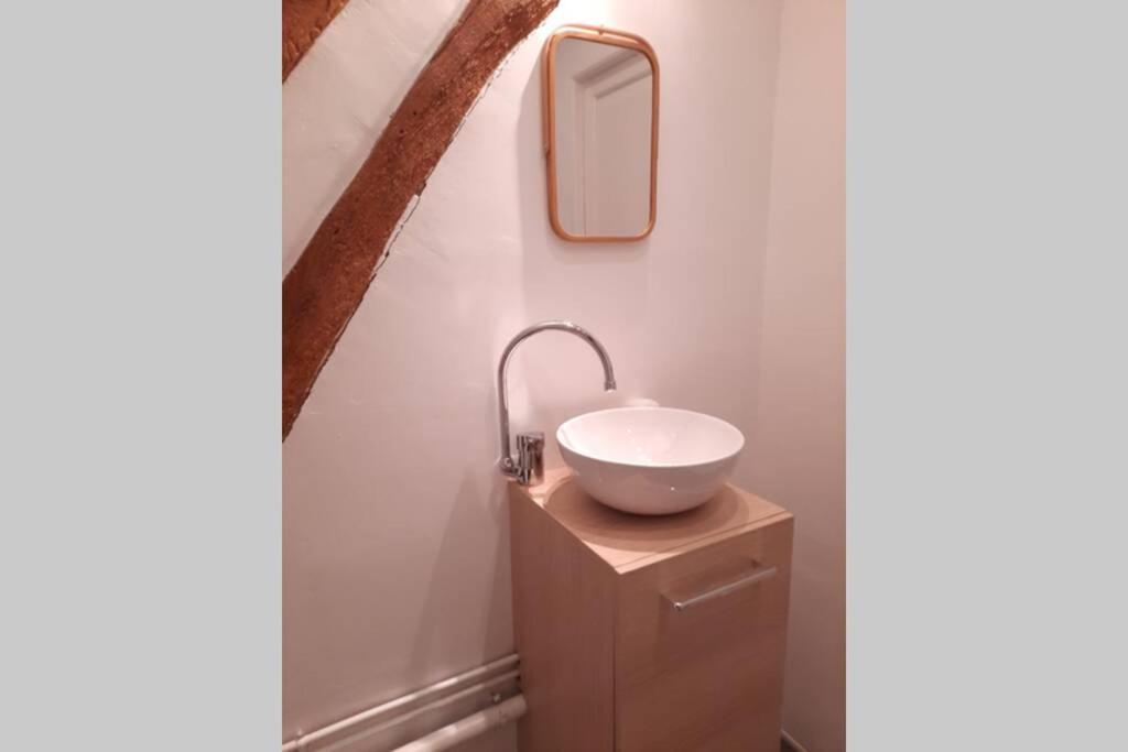 Loft De Charme A 150M De La Cathedrale Leilighet Beauvais Eksteriør bilde